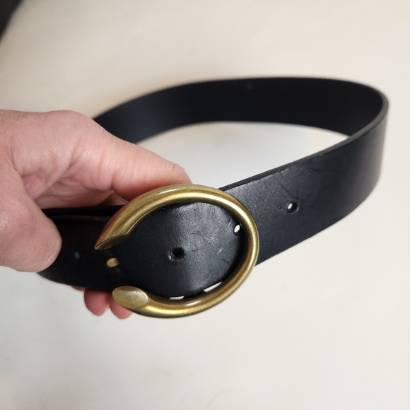 Aritzia auxiliary black belt size XXS in VGUC - Picture 3 of 9